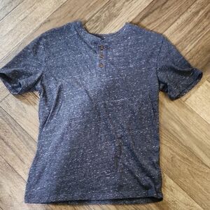 Old Navy Soft-Washed Blue T-Shirt